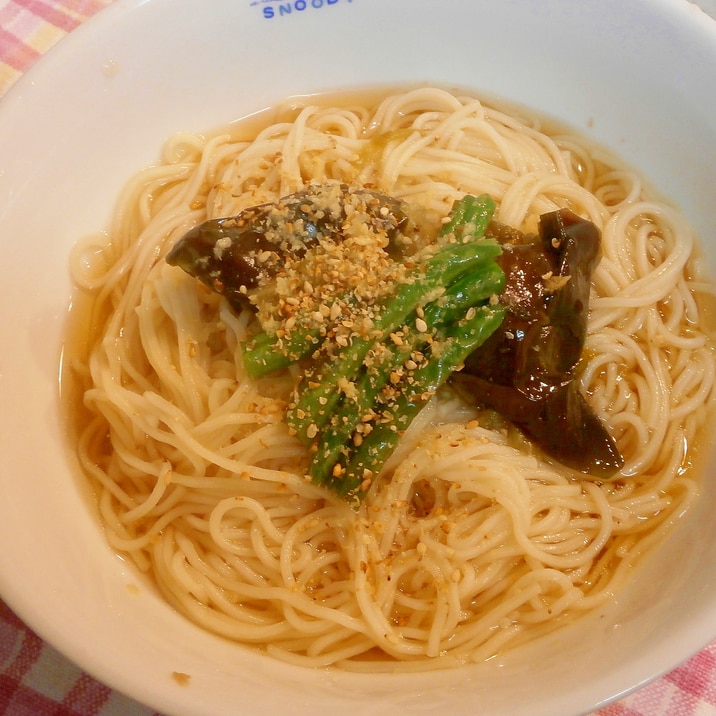 茄子とインゲンのぶっかけそうめん